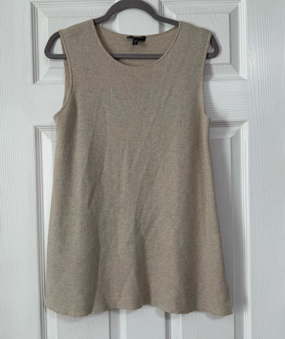 Eileen Fisher Women's Beige Knit 100% Wool Sleeveless Top Size Small.